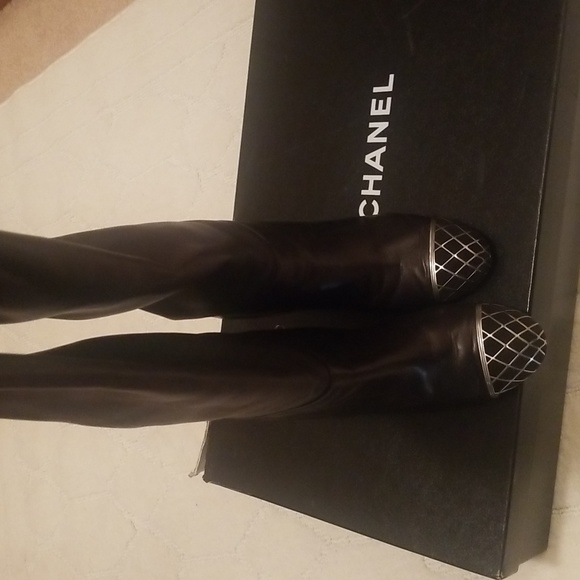 Authentic Chanel boots - Picture 1 of 12